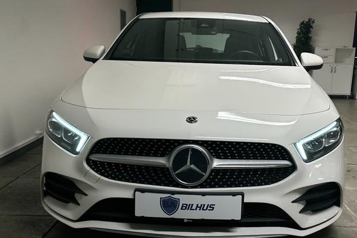 Hvid Mercedes A200 fra 2020