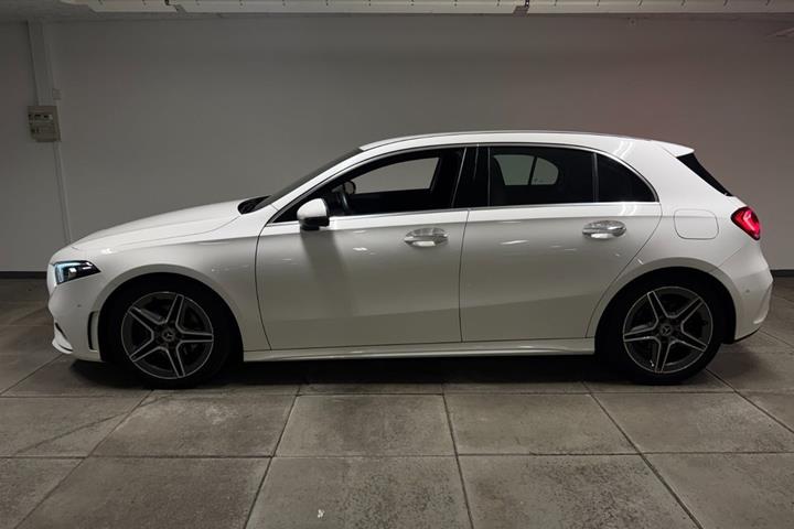 Hvid Mercedes A200 fra 2020