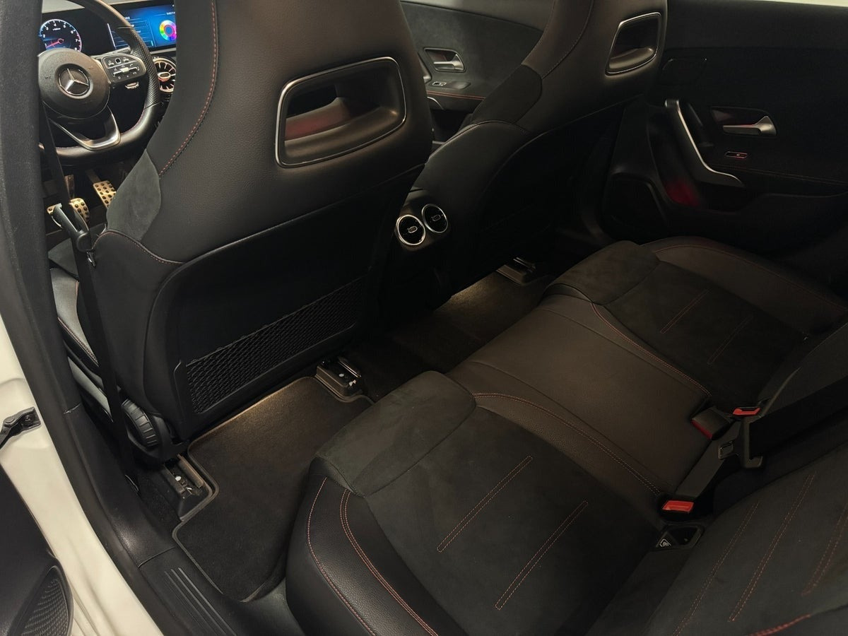 Hvid Mercedes A200 fra 2020