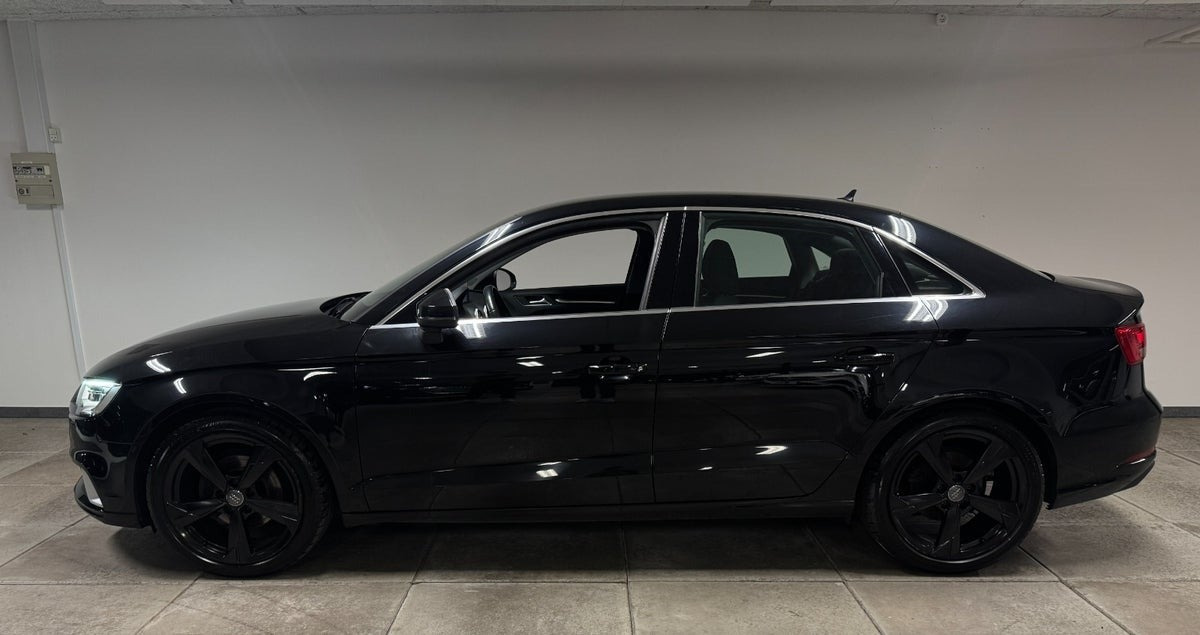 Sort Audi A3 fra 2018