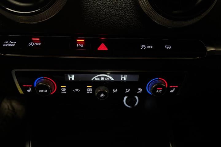 Sort Audi A3 fra 2018
