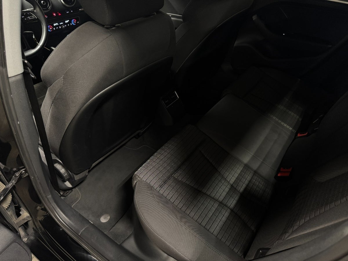 Sort Audi A3 fra 2018