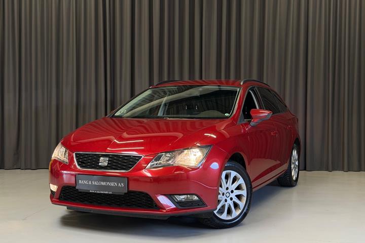 Rød Seat Leon fra 2016