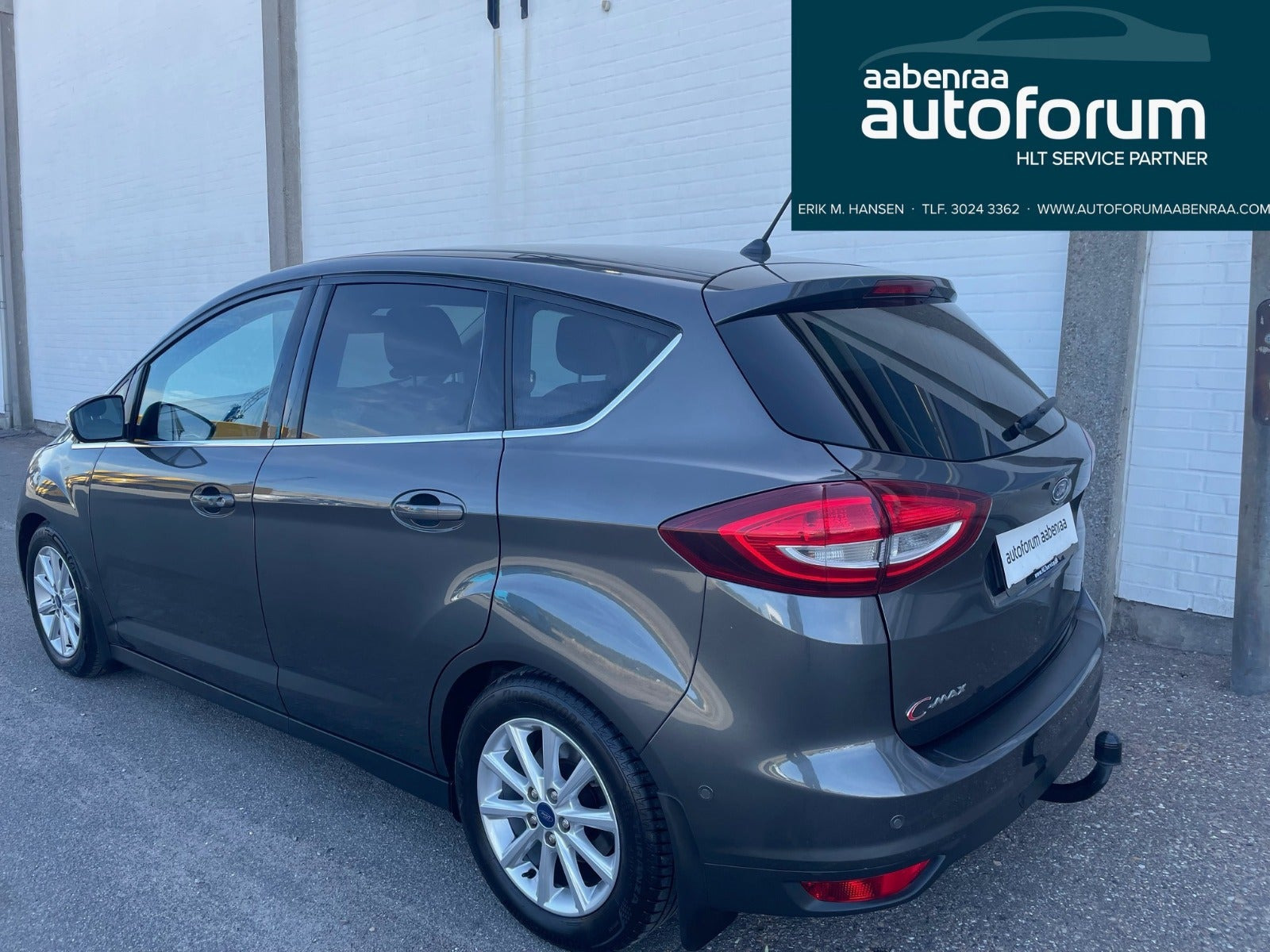 Grå Ford C-MAX fra 2018