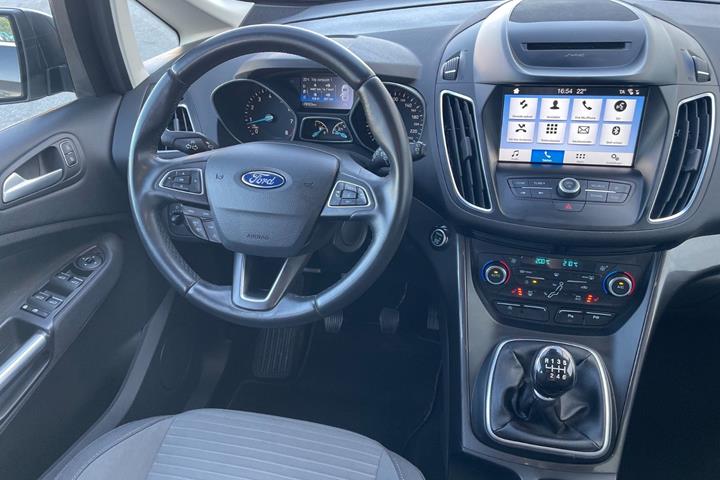 Grå Ford C-MAX fra 2018
