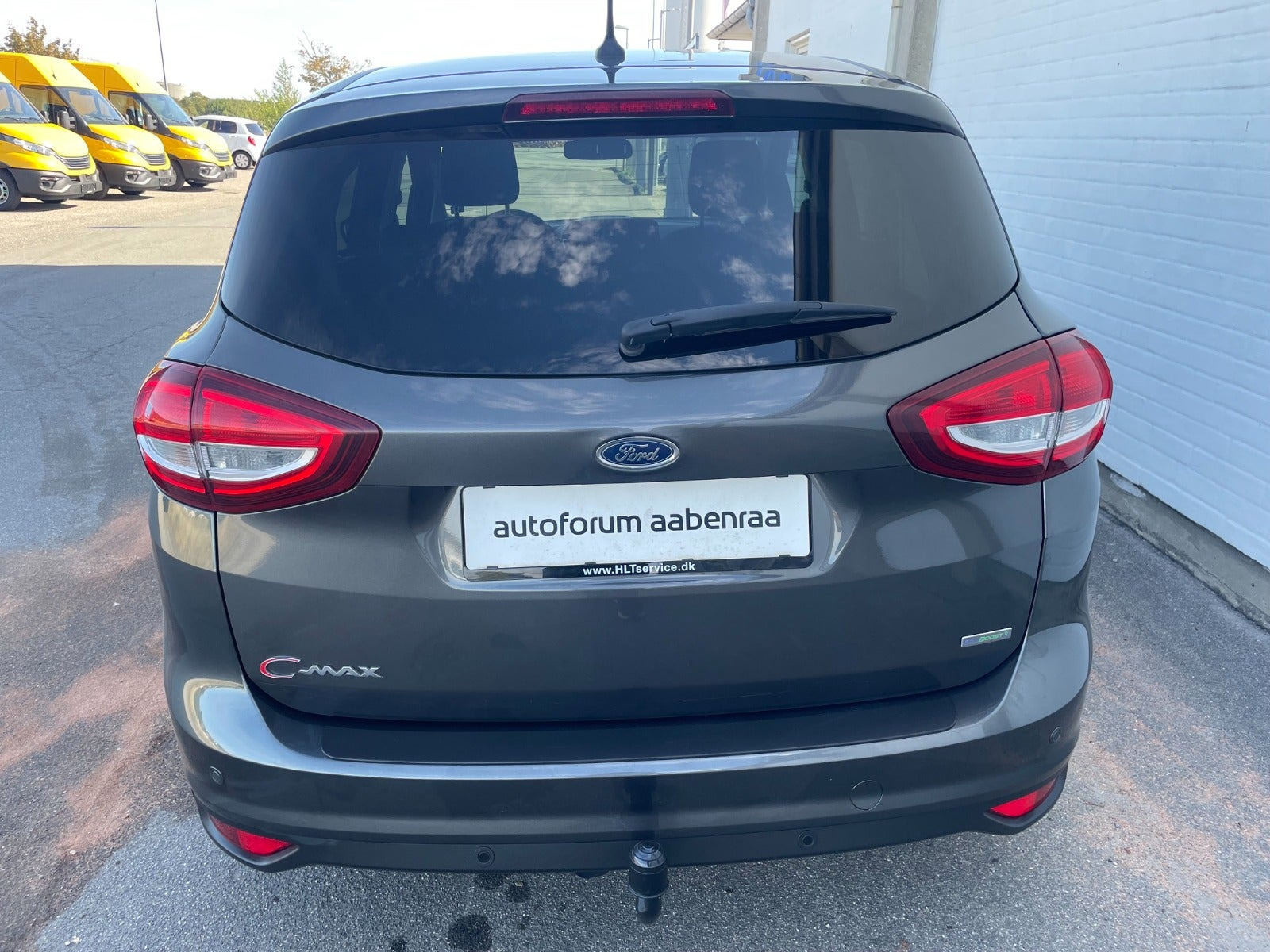 Grå Ford C-MAX fra 2018