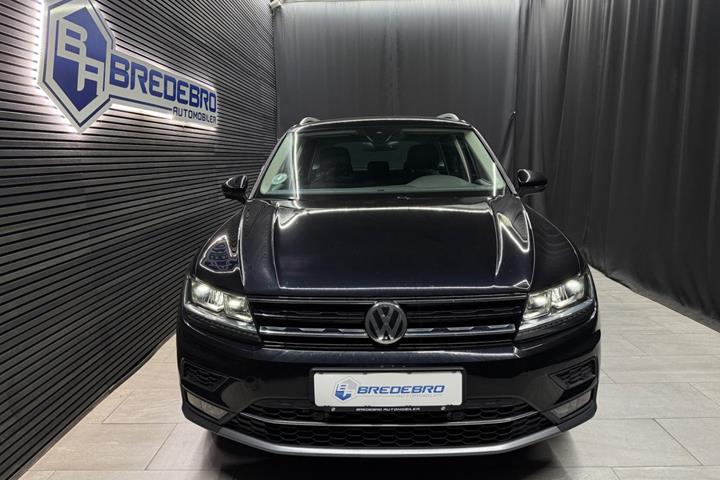 Sort VW Tiguan fra 2020