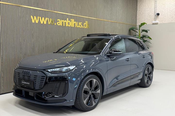 Grå Audi Q6 e-tron fra 2025