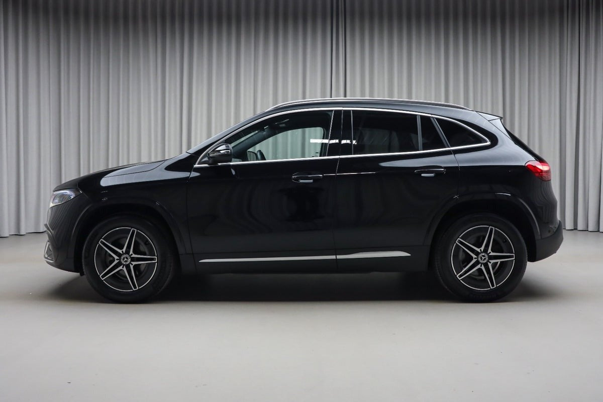 Sort Mercedes EQA250+ fra 2024