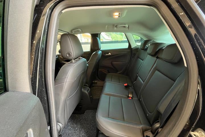 undefined Opel Crossland fra 2021