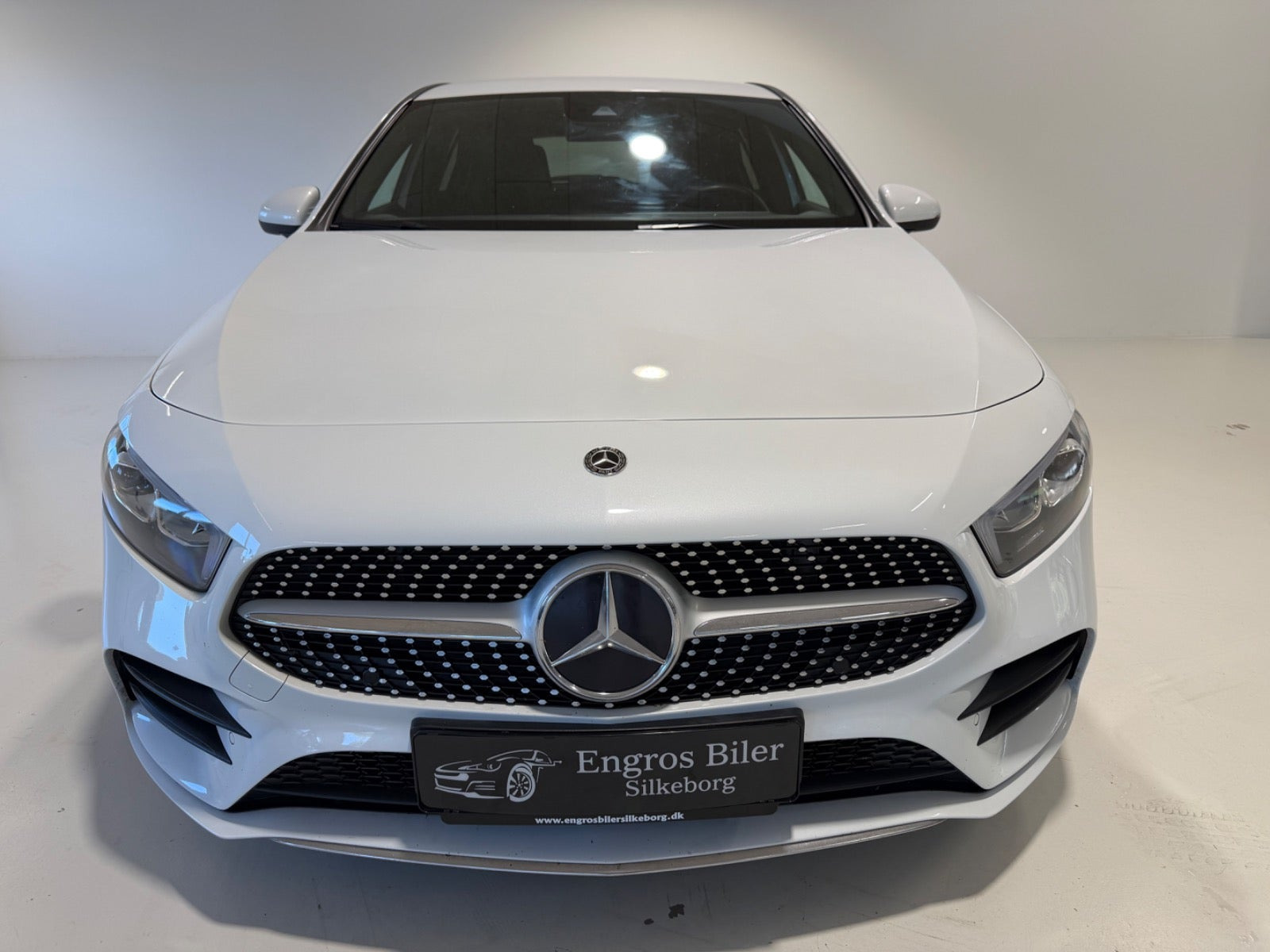 Hvid Mercedes A200 fra 2020