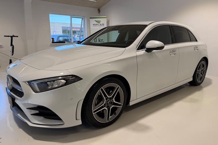 Hvid Mercedes A200 fra 2020