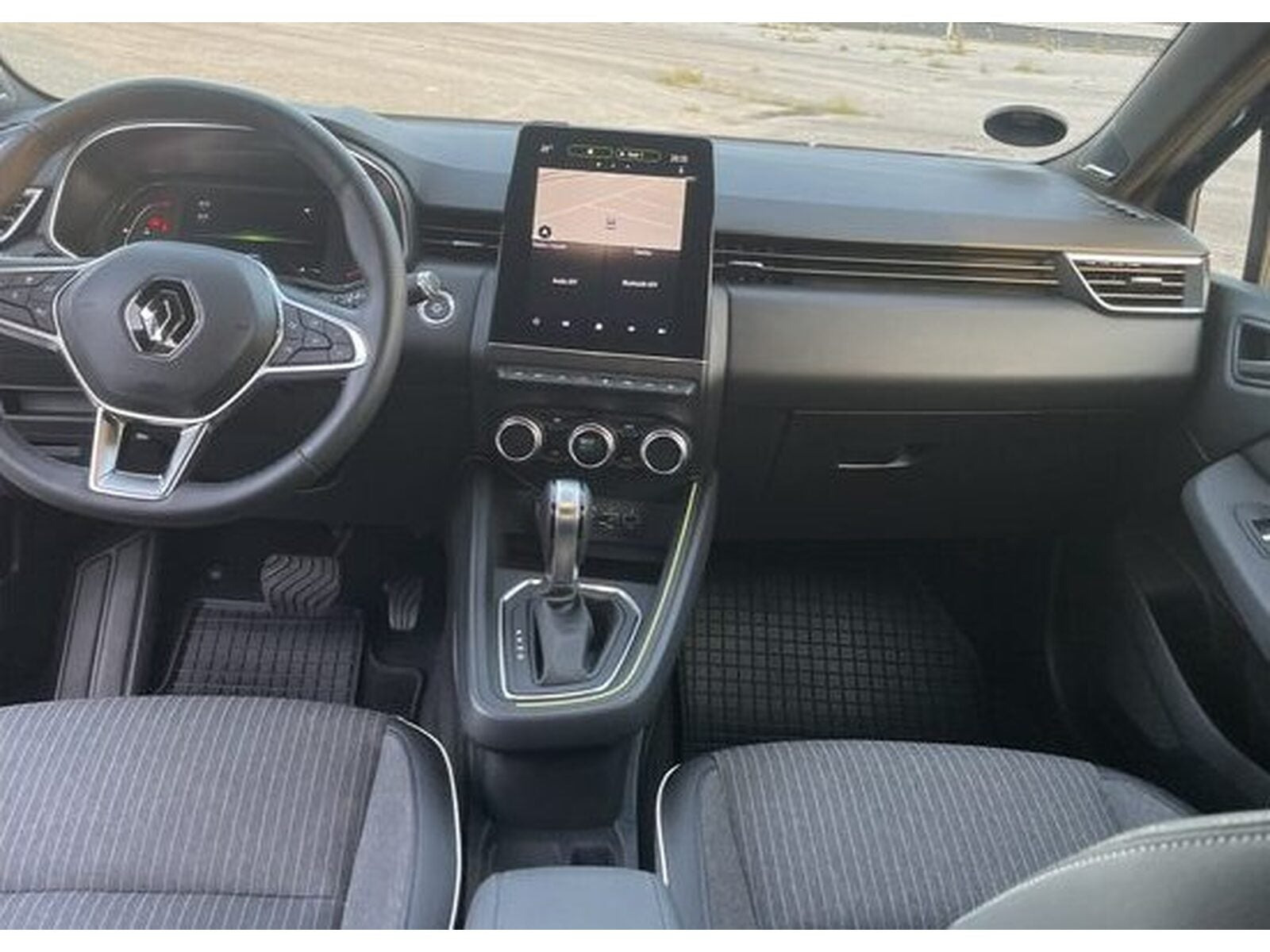 Blå Renault Clio V fra 2020