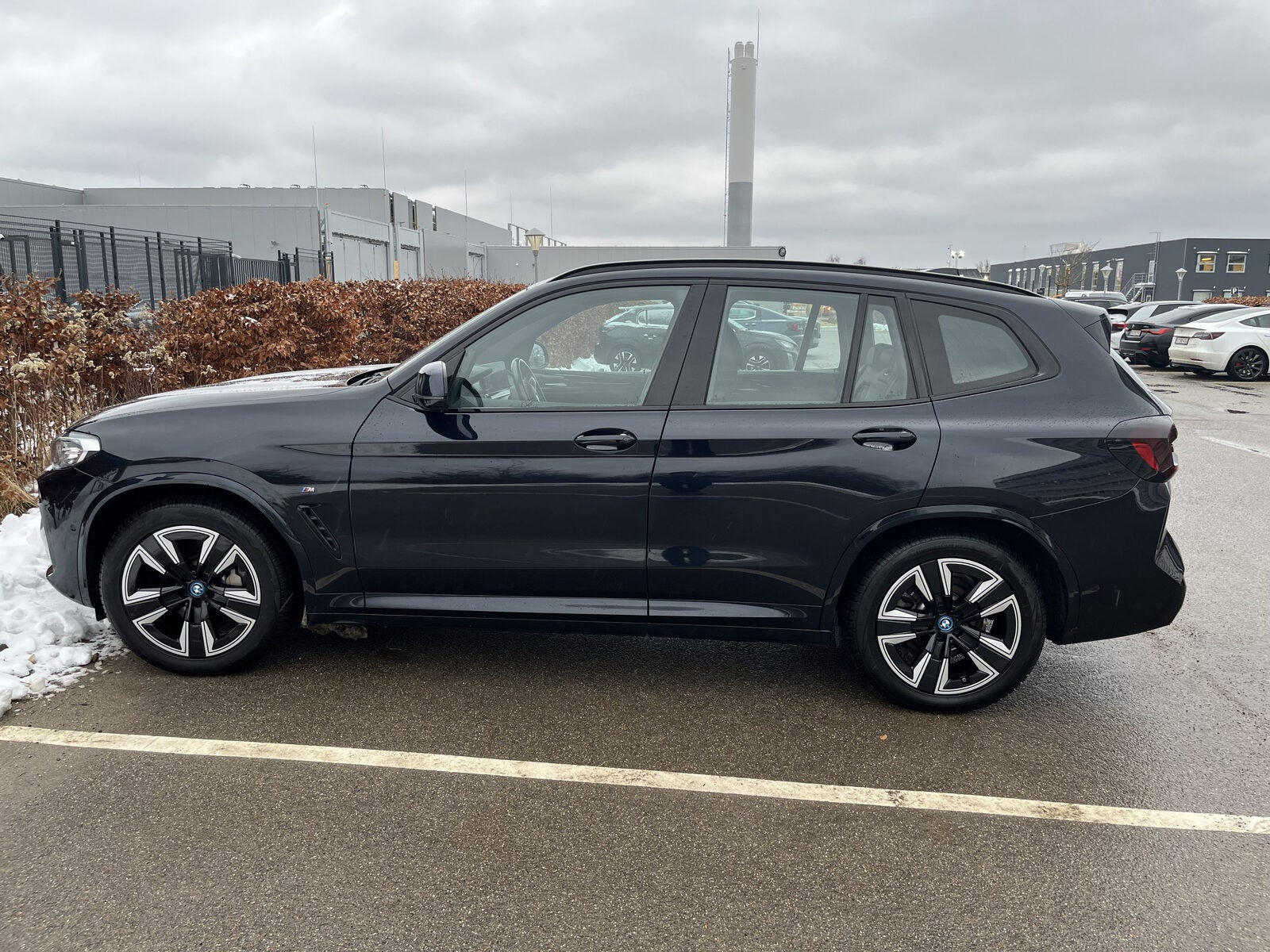 Sort BMW iX3 fra 2022