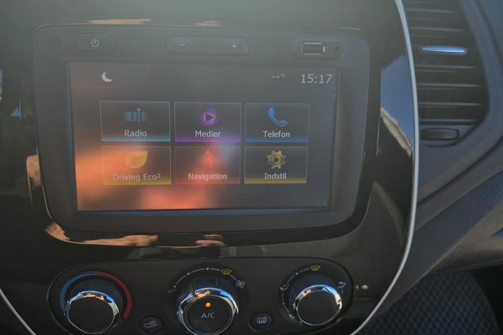 Blå Renault Captur fra 2018