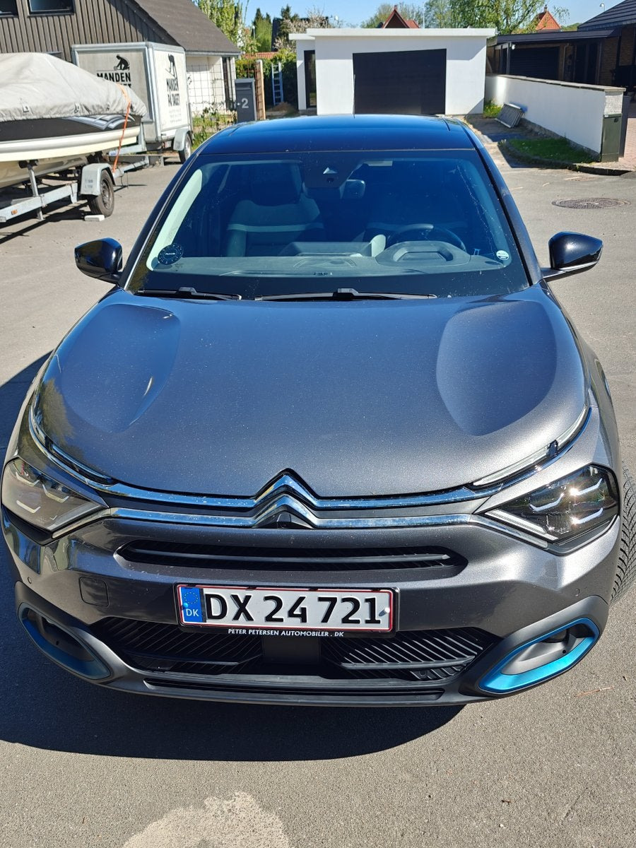 Grå Citroën ë-C4 fra 2022
