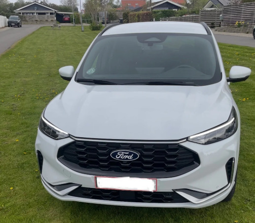 Ford Kuga 2,5 PHEV ST-Line X CVT