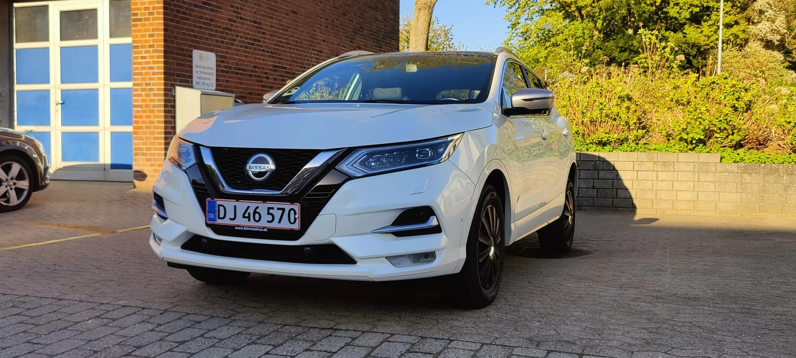 Hvid Nissan Qashqai fra 2020