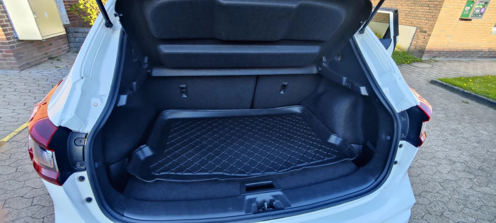 Hvid Nissan Qashqai fra 2020
