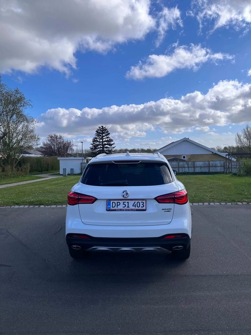 Hvid MG EHS fra 2022