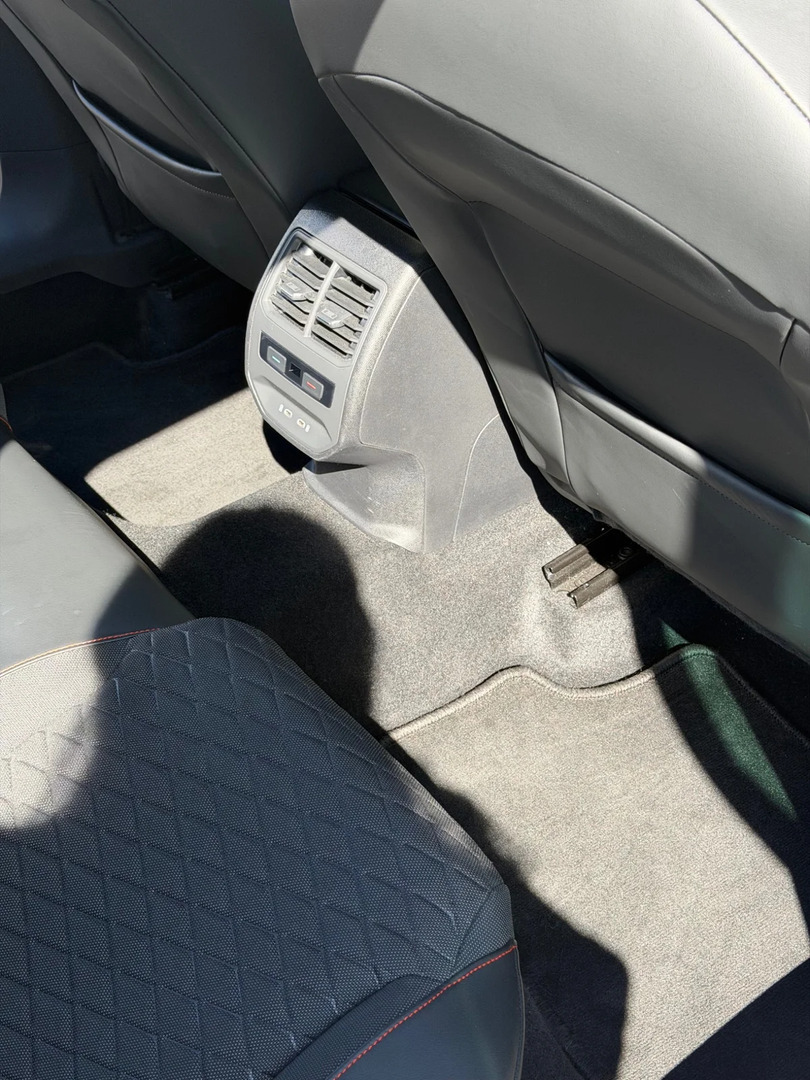 Hvid Seat Leon fra 2020