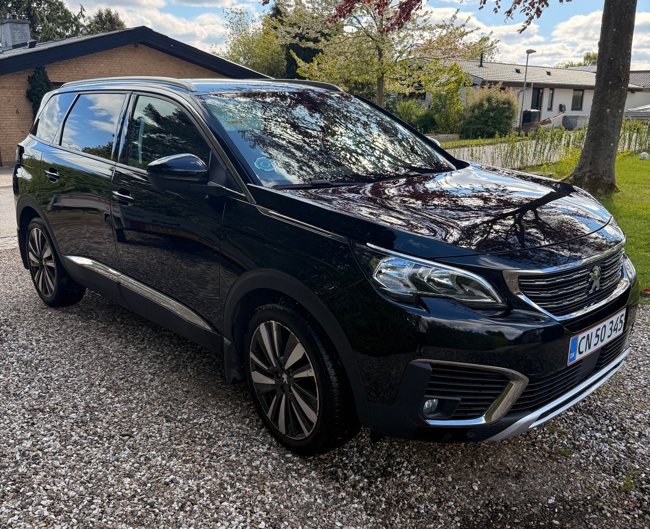 Peugeot 5008 1,2 PureTech 130 Allure EAT8 7prs