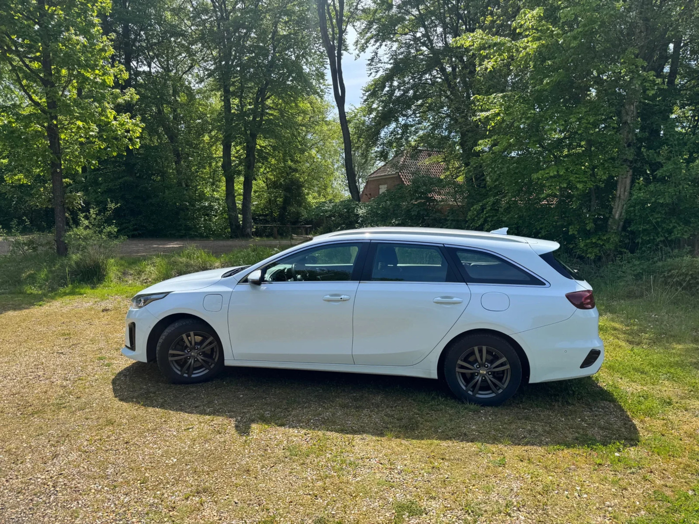 Hvid Kia Ceed fra 2021