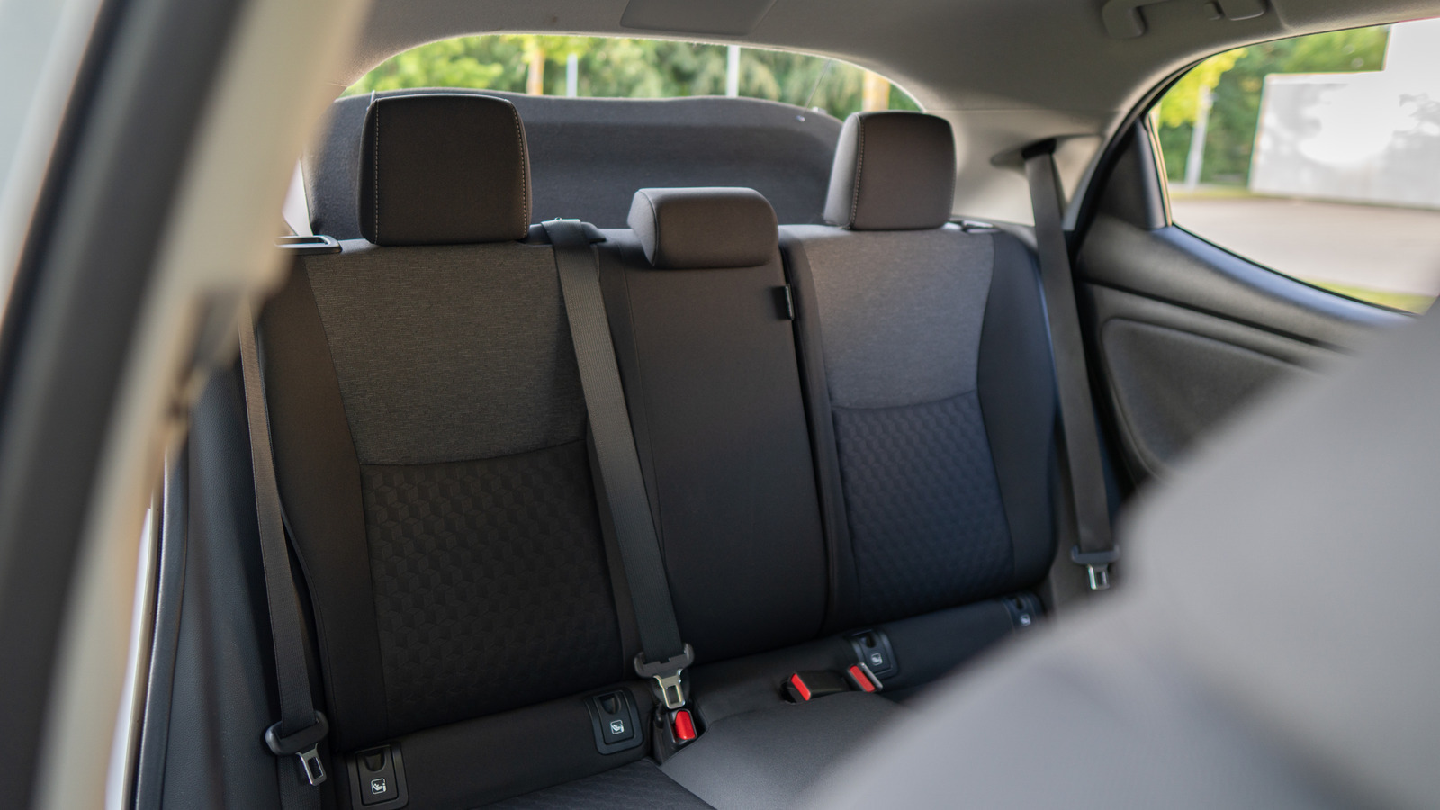 Hvid Toyota Yaris fra 2021