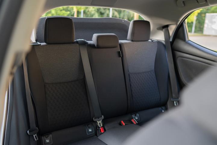 Hvid Toyota Yaris fra 2021