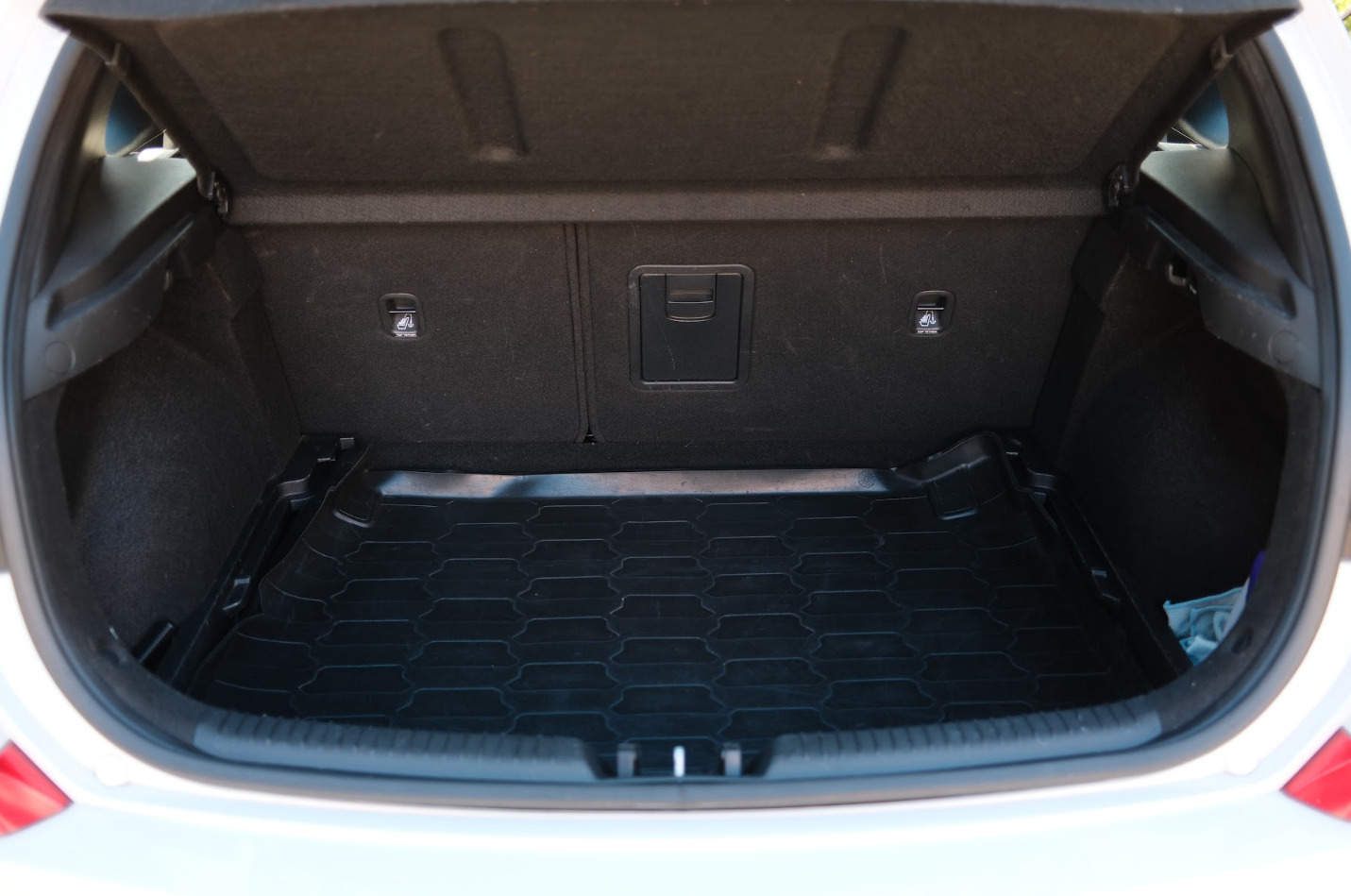 Hvid Hyundai i30 fra 2019