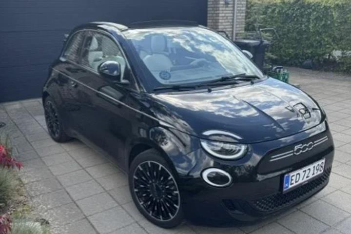 Sort Fiat 500e fra 2021