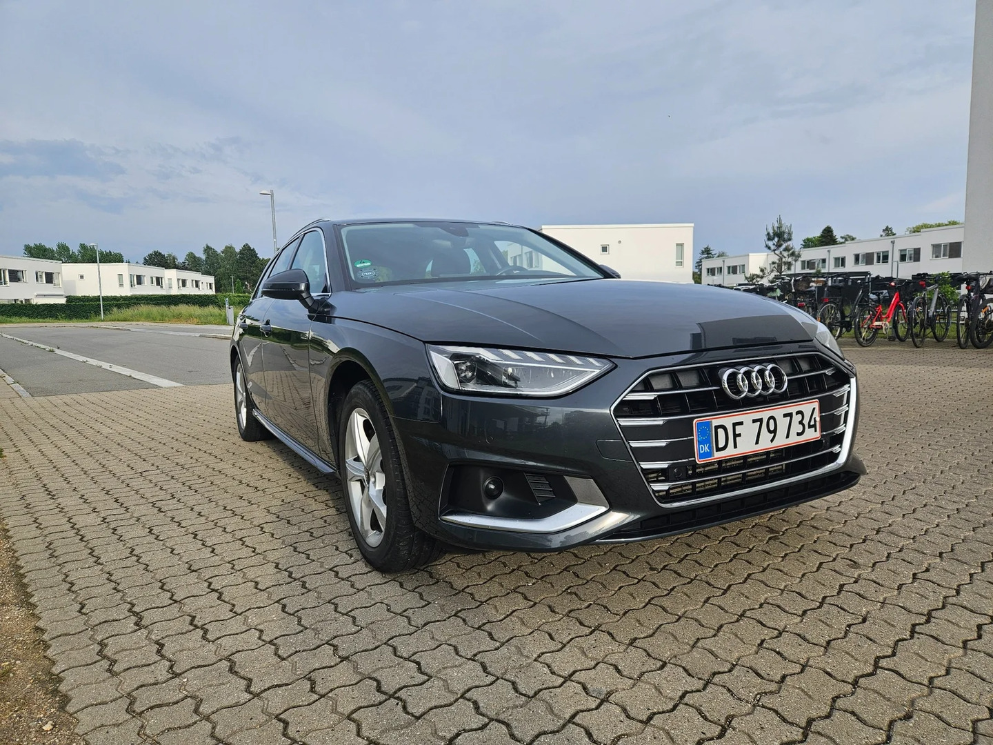 Audi A4 40 TFSi Prestige plus Avant S-tr.