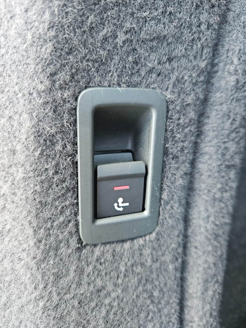 Grå Audi A4 fra 2021