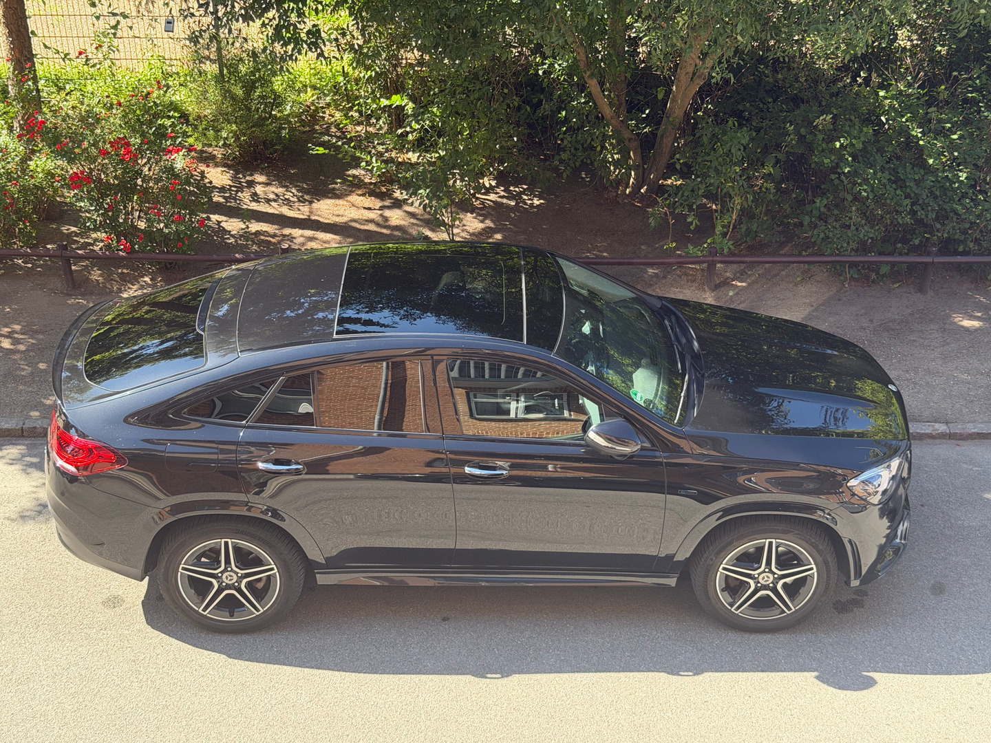 Sort Mercedes GLE350 de fra 2021