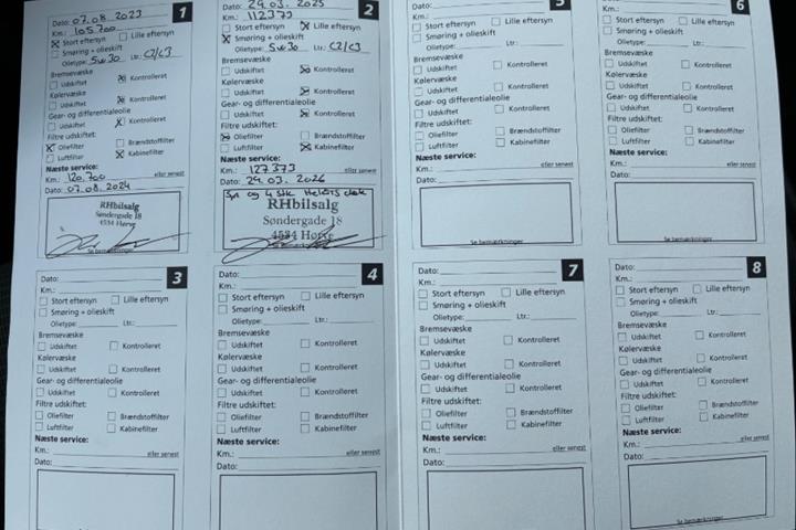 Grå Hyundai i30 fra 2019