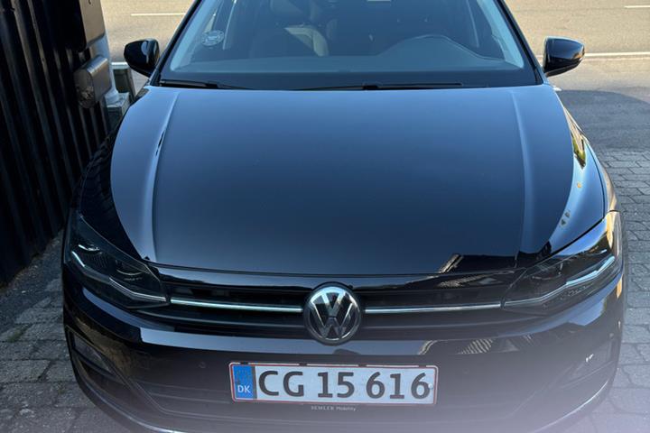 Sort VW Polo fra 2019