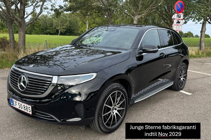 Sort Mercedes EQC400 fra 2023