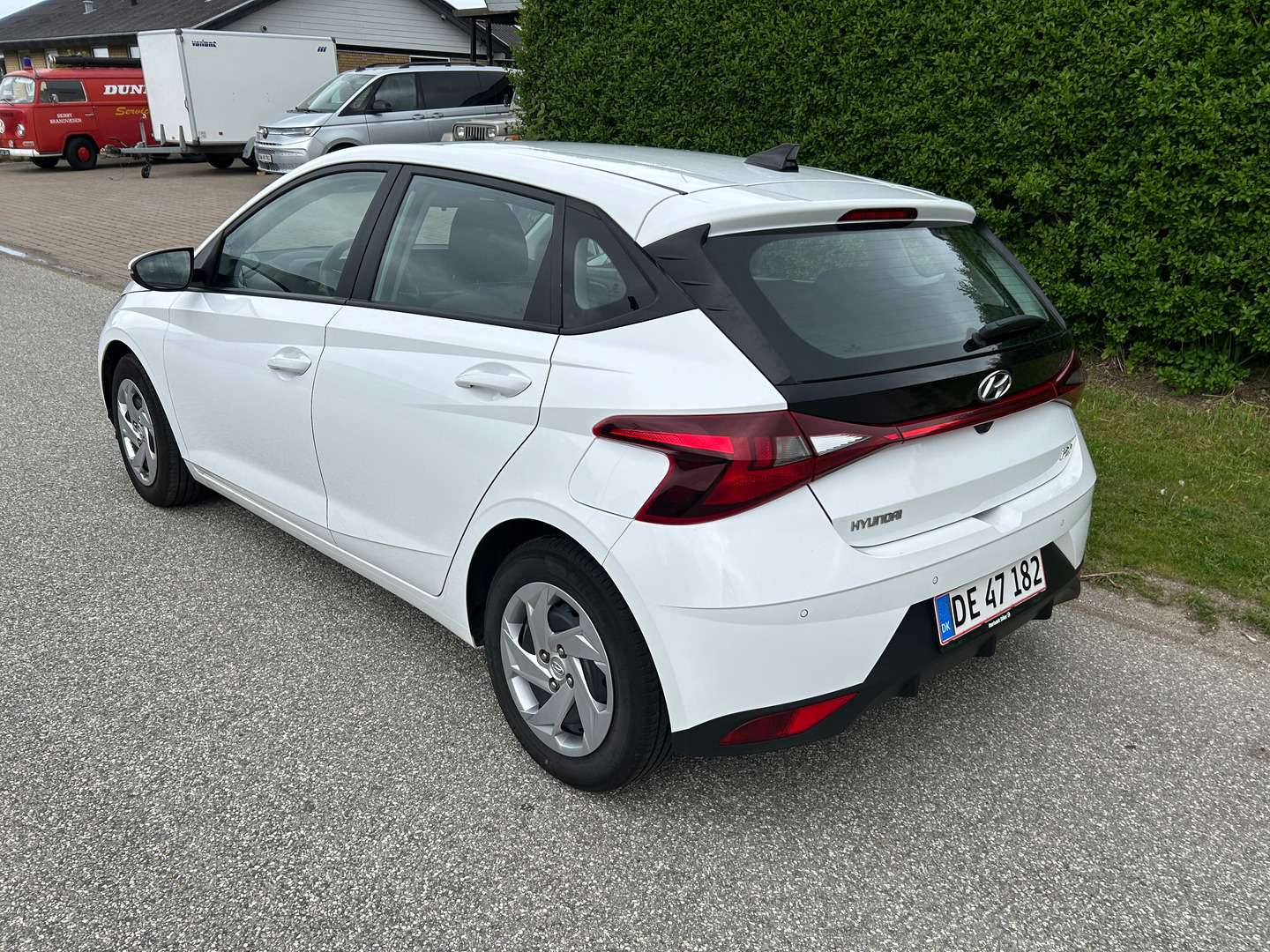 Hvid Hyundai i20 fra 2022