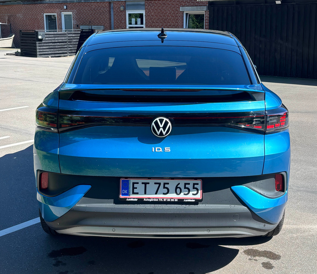 Blå VW ID.5 fra 2024