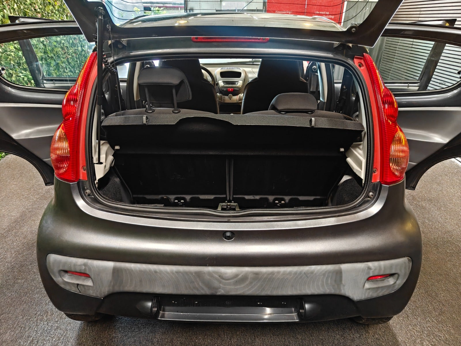 undefined Peugeot 107 fra 2012