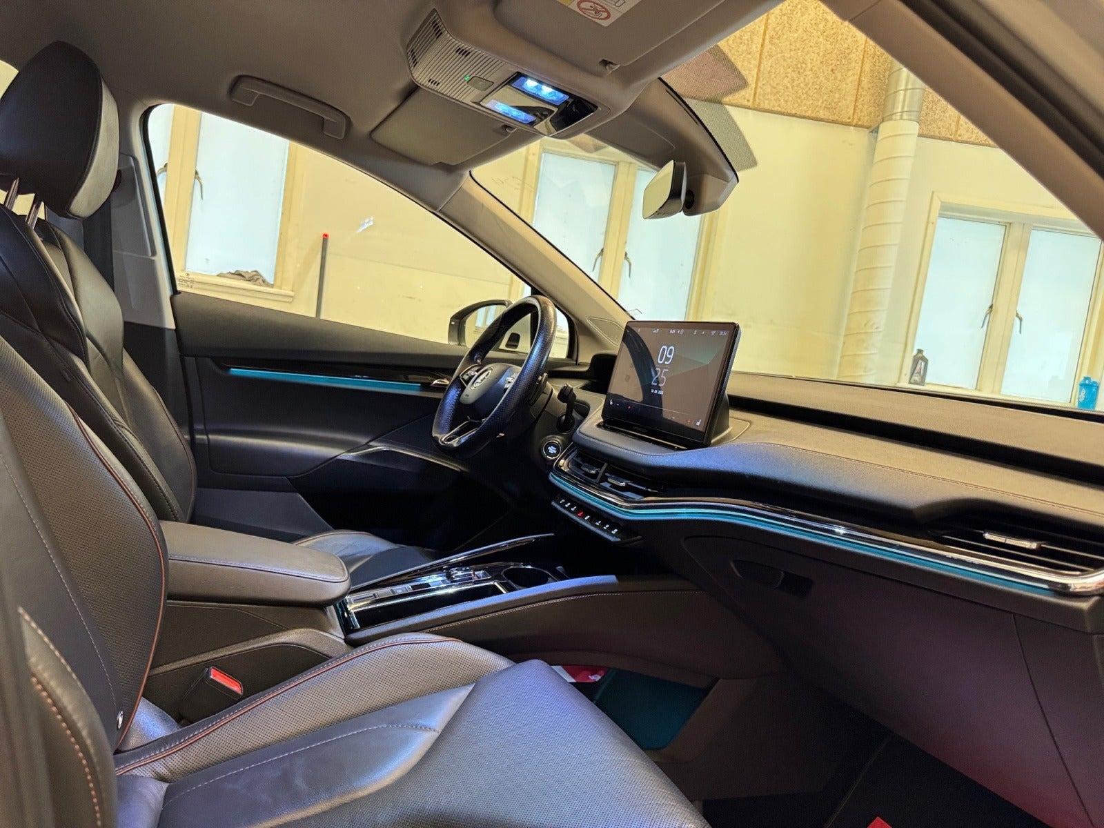 Sølv Skoda Enyaq fra 2021