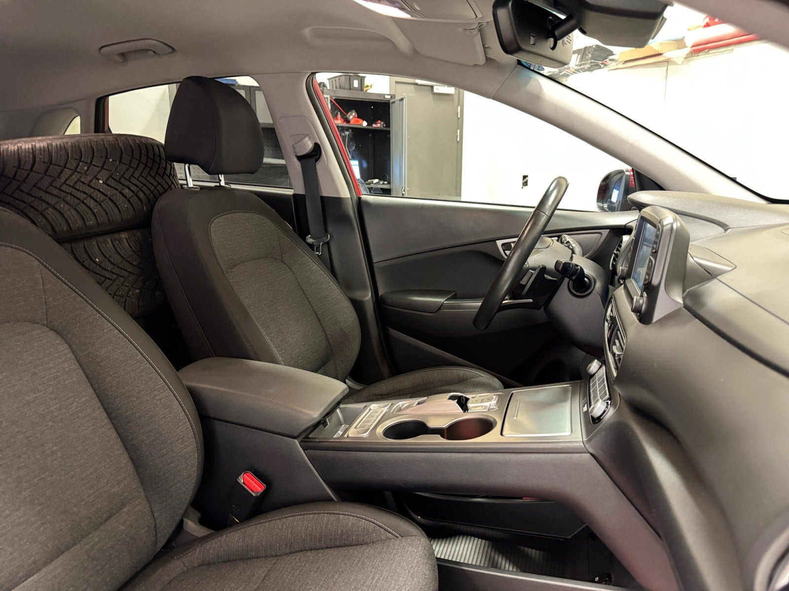 Rød Hyundai Kona fra 2020