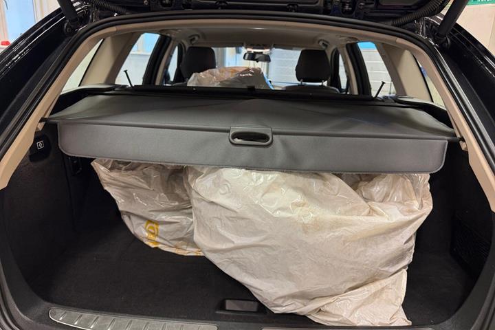 Sort BMW 316i fra 2014