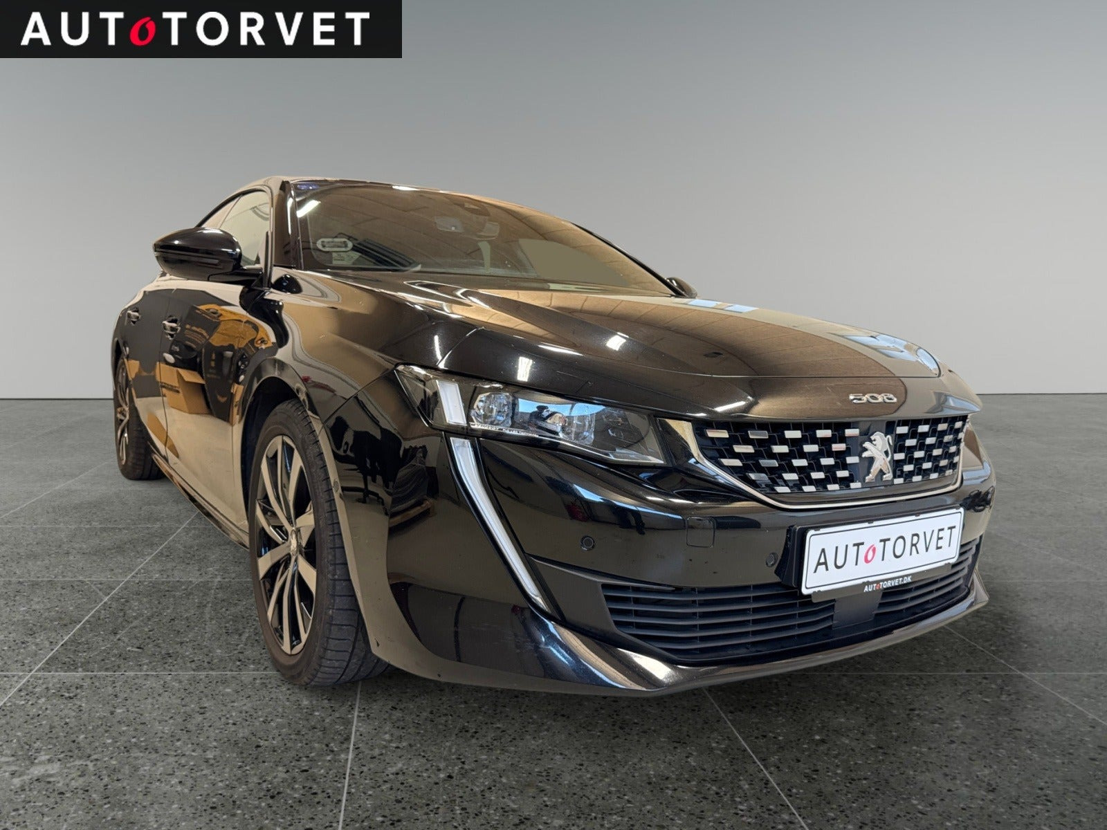Sort Peugeot 508 fra 2020