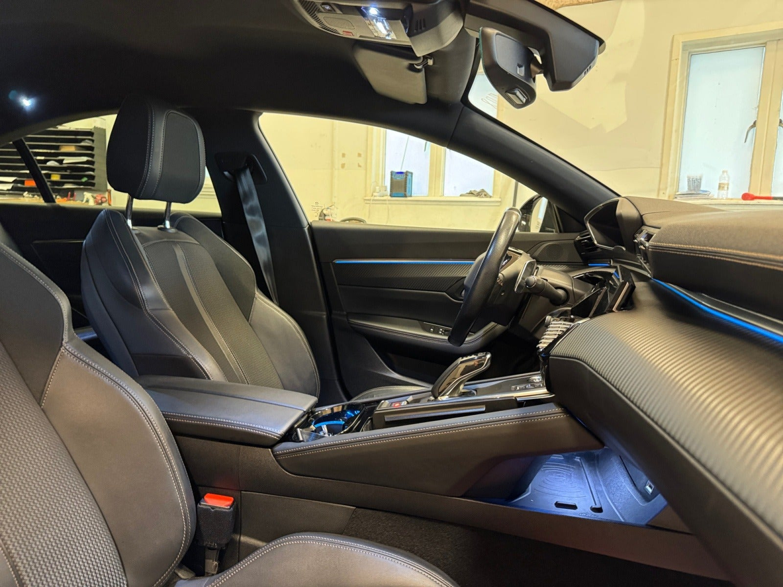 Sort Peugeot 508 fra 2020