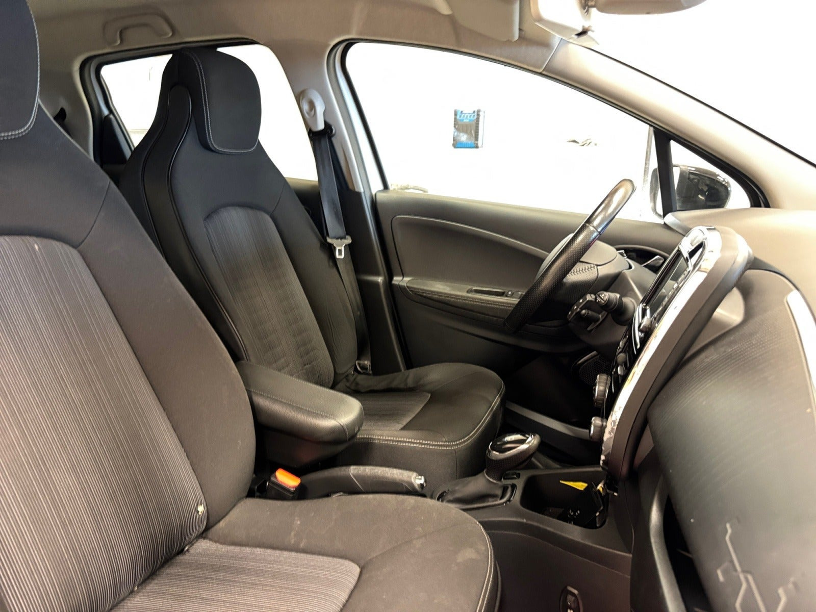 Hvid Renault Zoe fra 2019