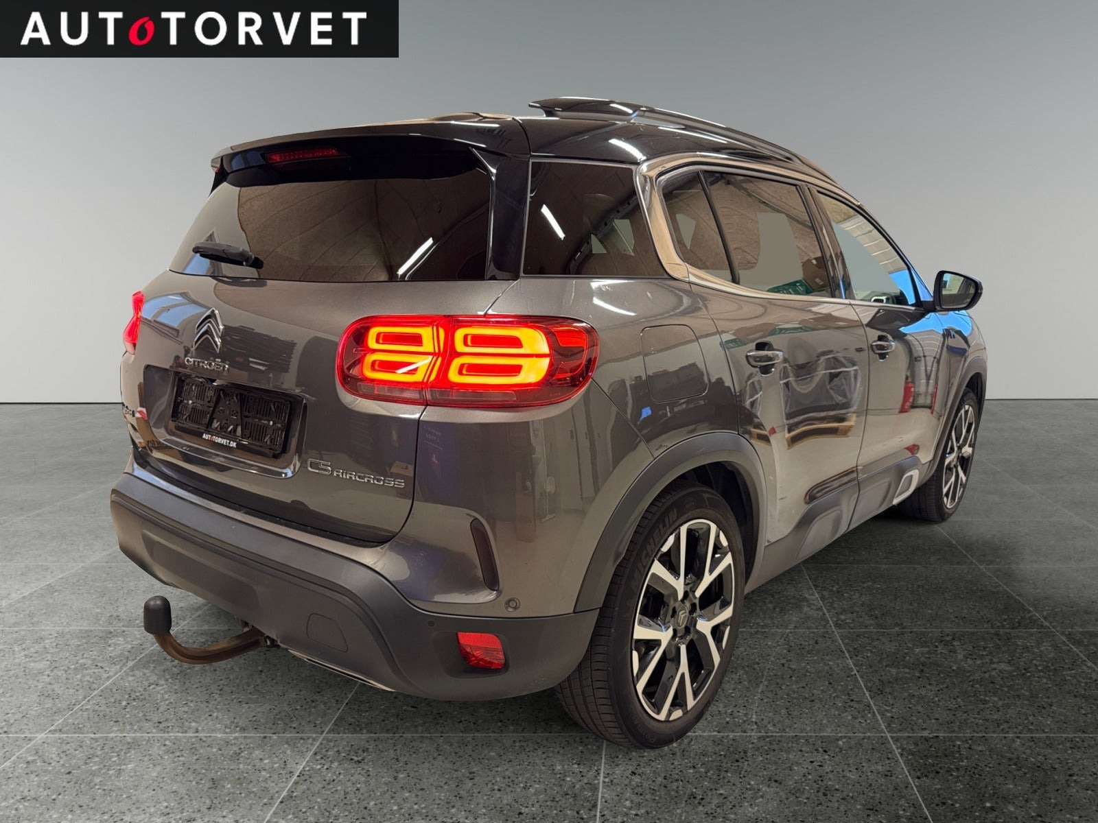 Grå Citroën C5 Aircross fra 2020