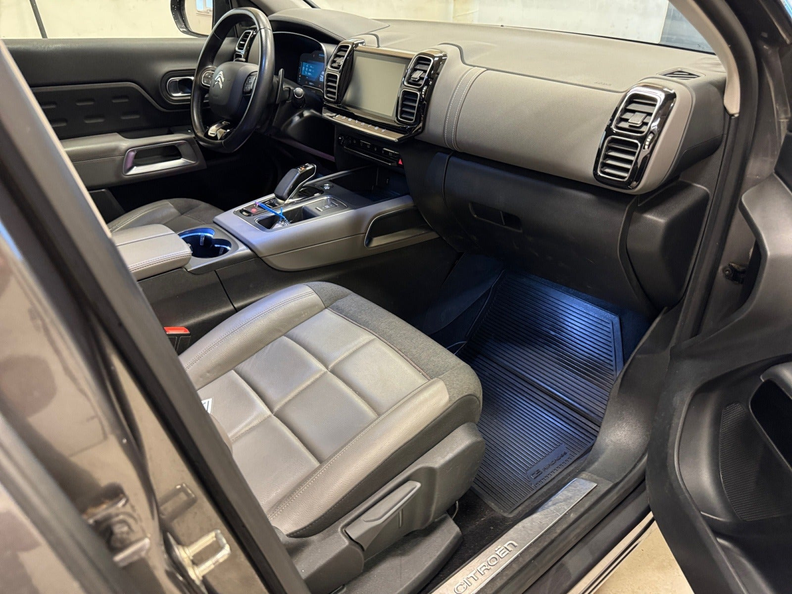 Grå Citroën C5 Aircross fra 2020