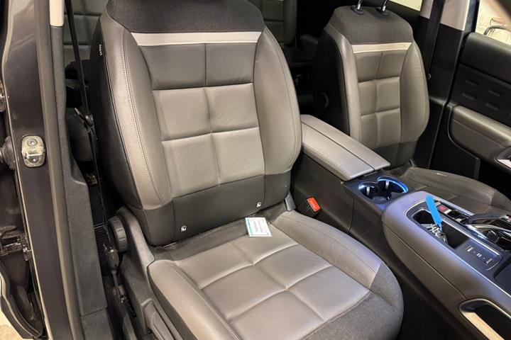 Grå Citroën C5 Aircross fra 2020