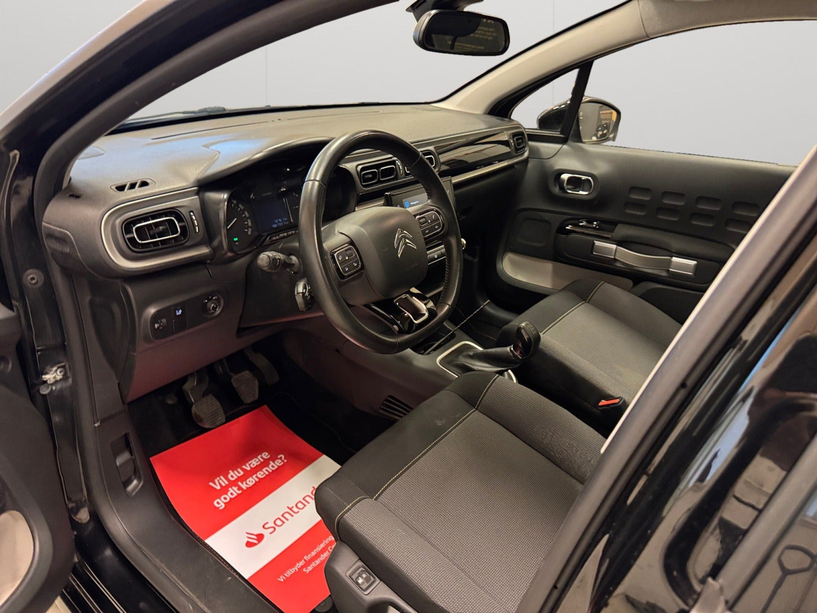 Sort Citroën C3 fra 2020